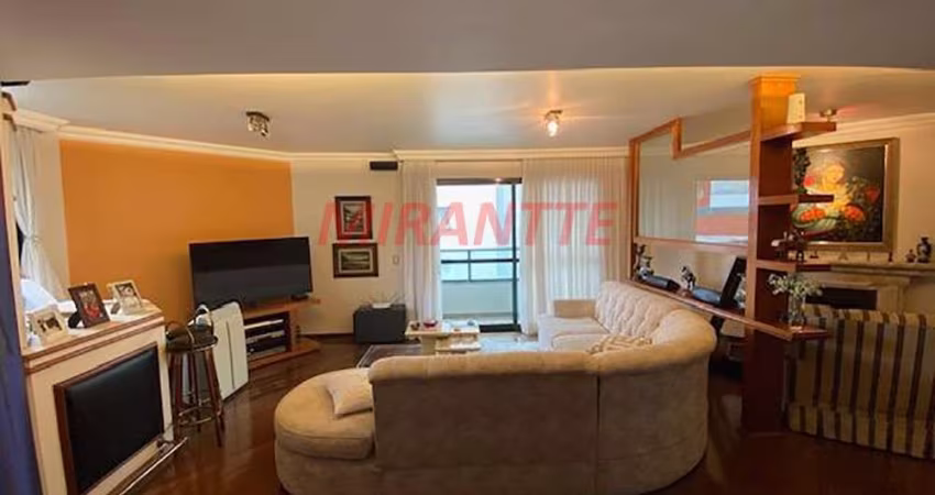 Apartamento de 158m² com 3 quartos em Santana