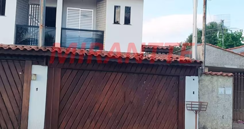 Sobrado de 93m² com 3 quartos em Jardim Vila Galvão