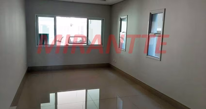 Sobrado de 240m² com 3 quartos em Parque Sao Domingos
