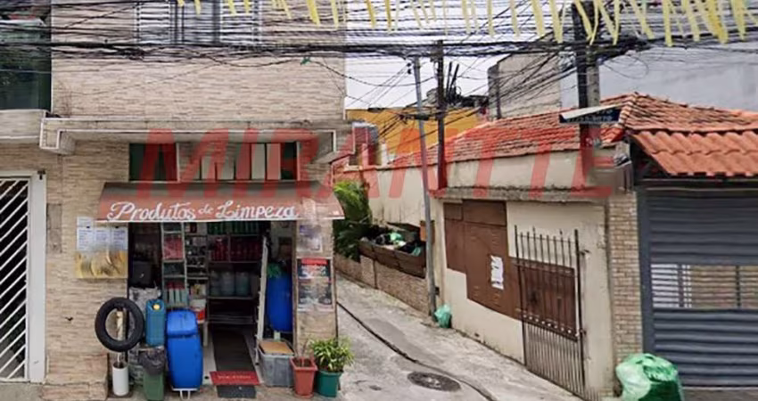 Sobrado de 70m² com 2 quartos em Jardim Brasil