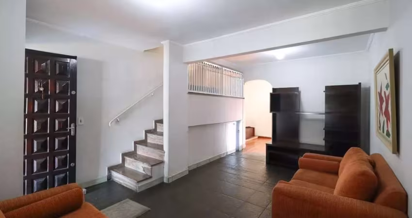 Sobrado de 142m² com 4 quartos em Jaçana
