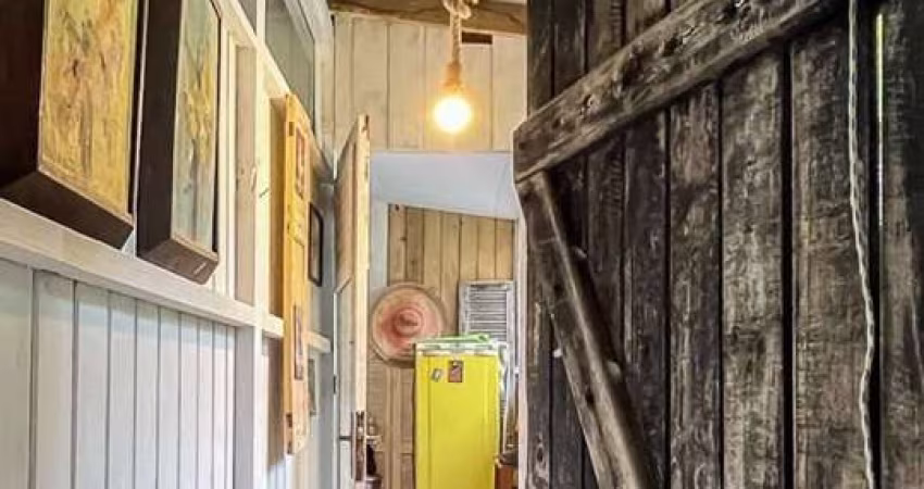 Casa à venda em Campeche Central com 400 m², 10 qu