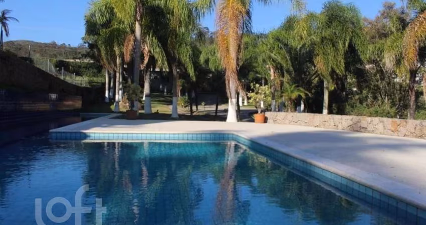 Casa à venda em Cacupé com 1000 m², 7 quartos, 5 s