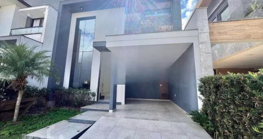 Casa à venda em Beira Rio com 150 m², 3 quartos, 1