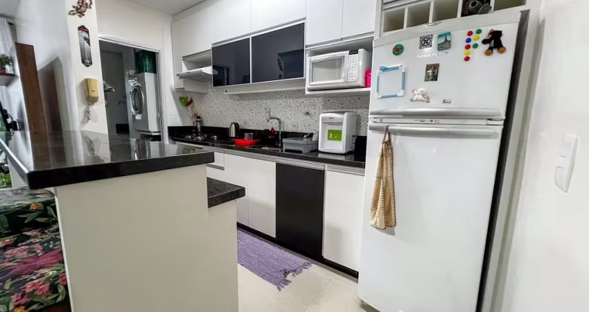 Apartamento de 3 dormitórios no Novo Campeche