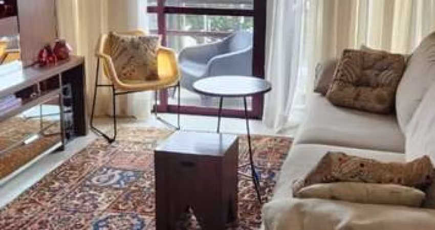 Apartamento à venda em Agronômica com 130 m², 4 qu