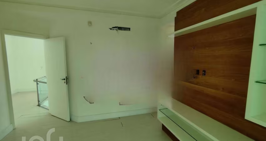 Casa à venda em Jurere Oeste com 450 m², 4 quartos