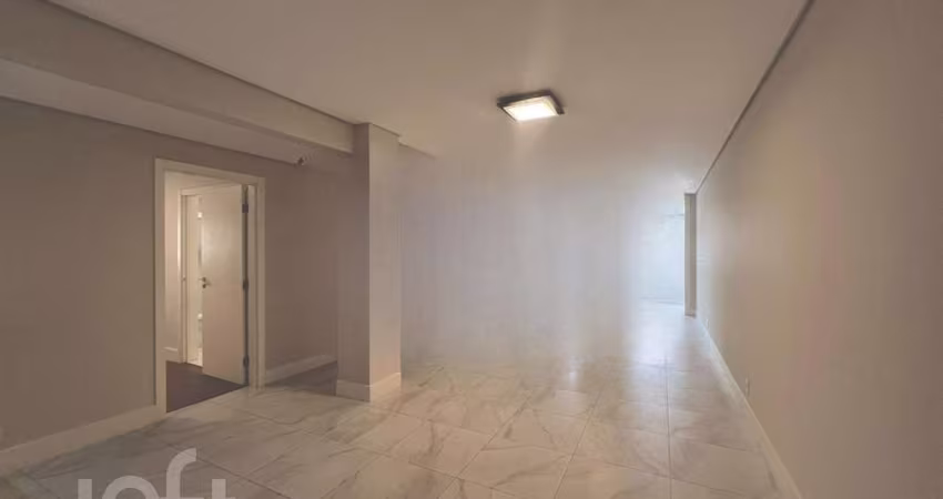 Apartamento à venda em Agronômica com 127 m², 3 qu