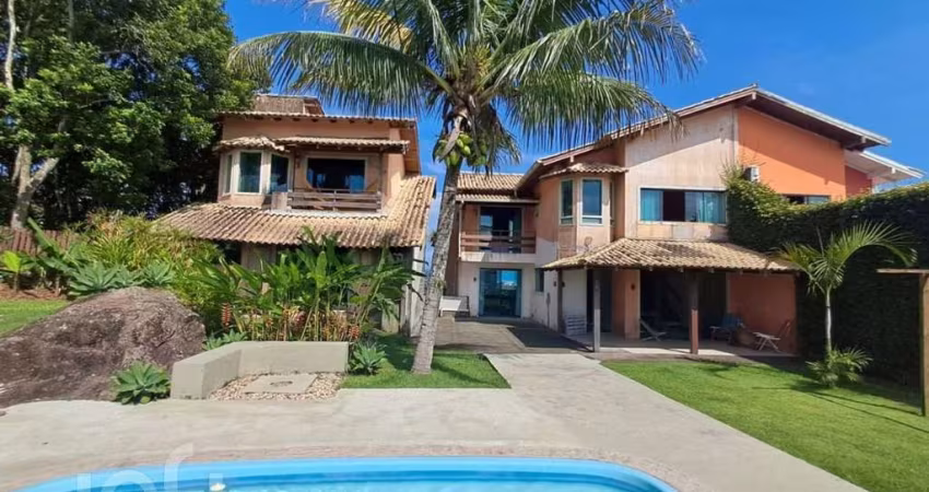 Casa à venda em Vargem do bom Jesus com 260 m², 5