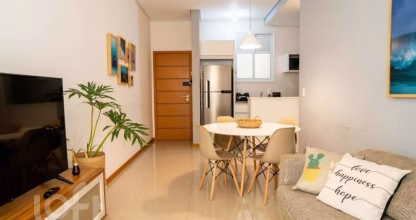 Apartamento à venda em Lagoa Pequena com 67 m², 2