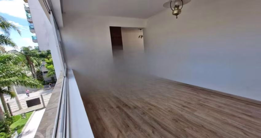 Apartamento à venda em Centro com 147 m², 4 quarto