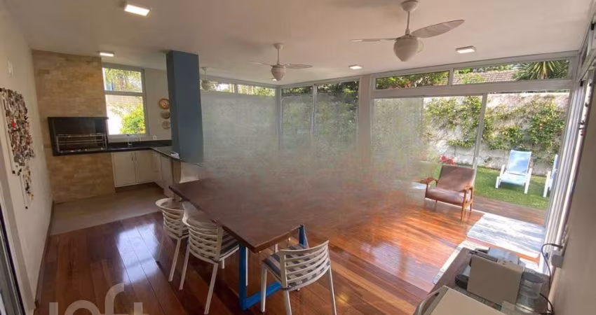 Casa à venda em Porto da Lagoa com 265 m², 4 quart