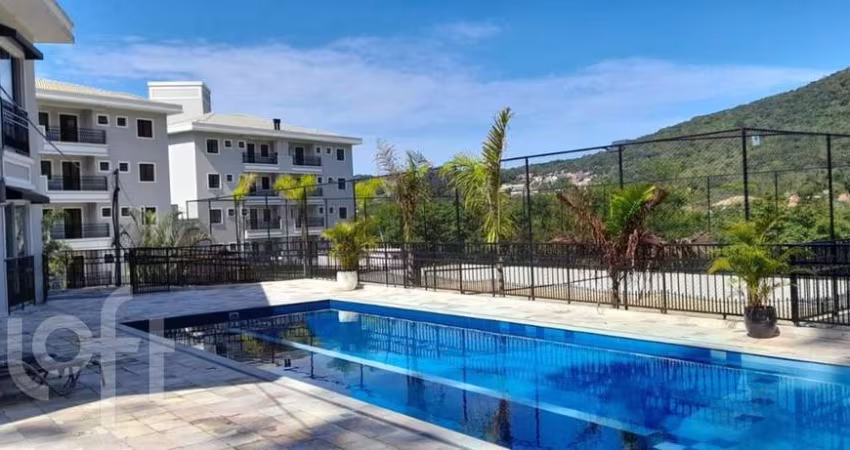 Apartamento à venda em Vargem Grande com 58 m², 2