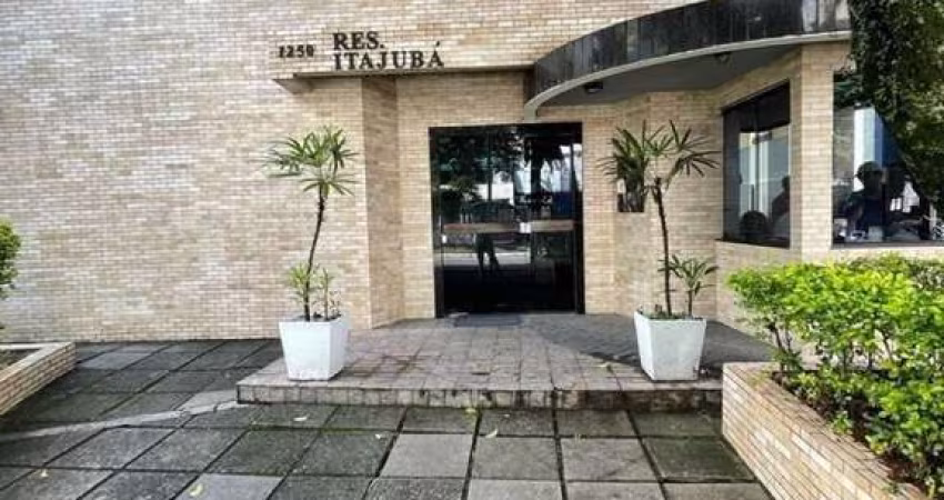 Apartamento à venda em Centro com 64 m², 3 quartos