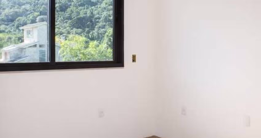 Casa em condomínio à venda na Cachoeira
