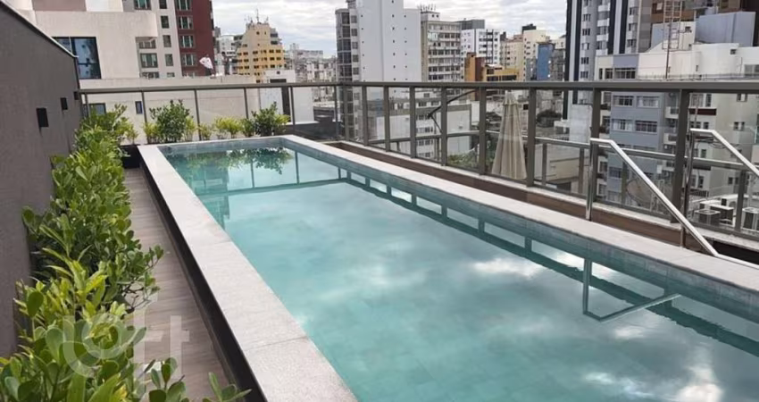 Apartamento à venda em Centro com 108 m², 3 quarto