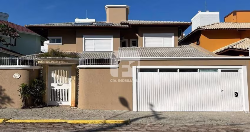 Casa de 4 suítes à venda no João Paulo