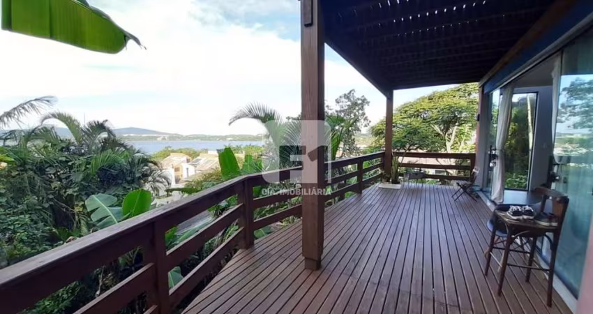 Casa de 4 dormitórois no Canto da Lagoa