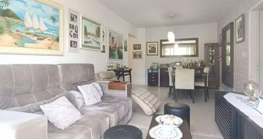 Apartamento à venda em Agronômica com 102 m², 3 qu