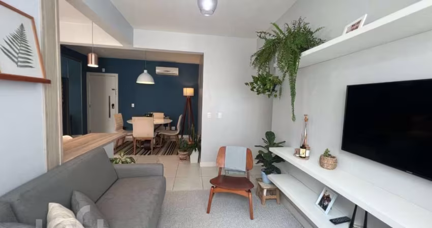 Apartamento à venda em Lagoa Pequena com 69 m², 2