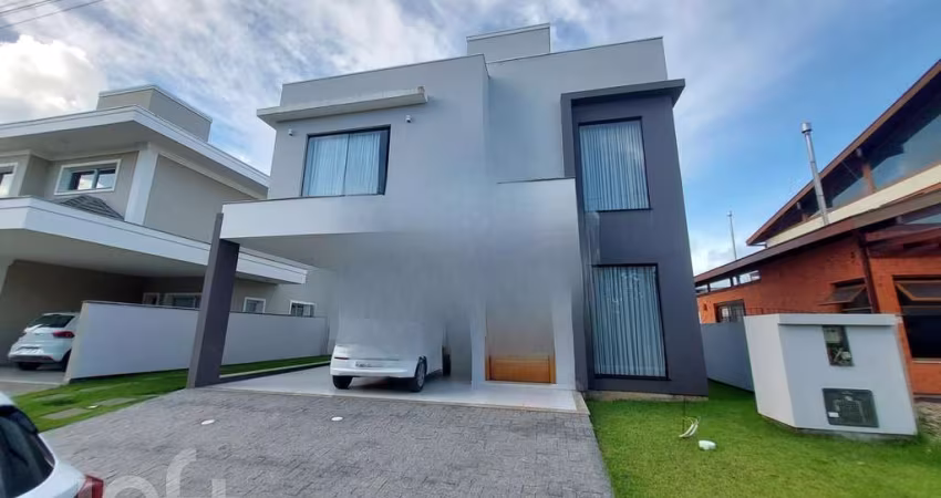 Casa à venda em Campeche Sul com 198 m², 3 quartos