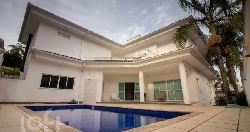 Casa à venda em Saco Grande com 484 m², 4 quartos,