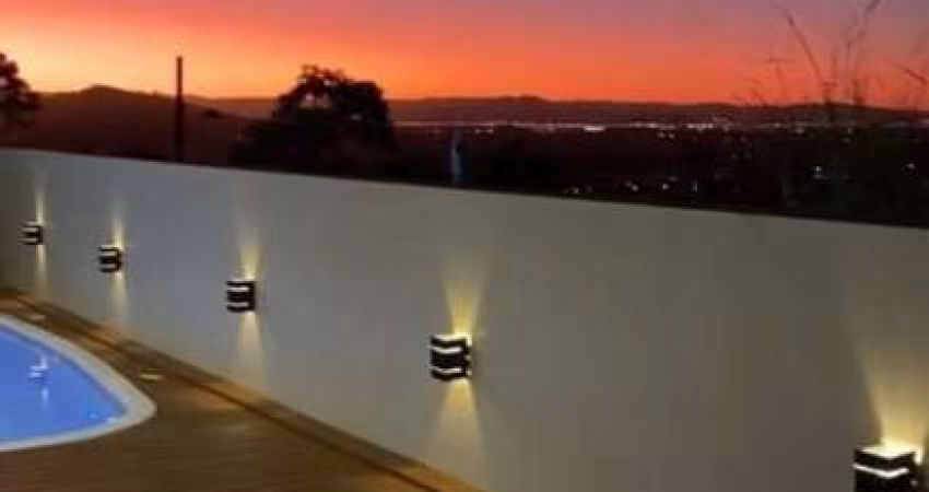Casa à venda em Alto Ribeirão Leste com 100 m², 2
