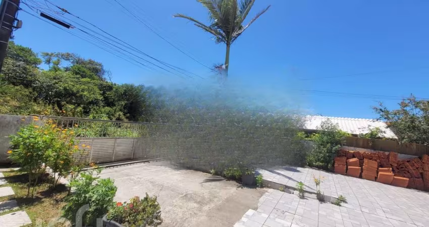 Casa à venda em Campeche Leste com 420 m², 3 quart