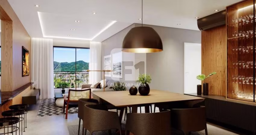 Apartamento de 3 dormitórios no Saco Grande