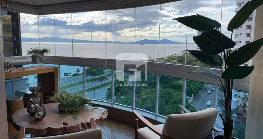 Apartamento mobiliado de 3 suítes na Agronômica