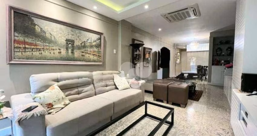 Jardim Oceânico - Apartamento reformado na Quadra da Praia com portaria 24h. Barra da Tijuca/RJ.