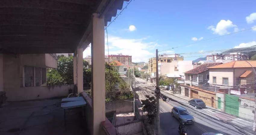 Casa com 5 dormitórios à venda, 215 m² - Lins de Vasconcelos - Rio de Janeiro/RJ