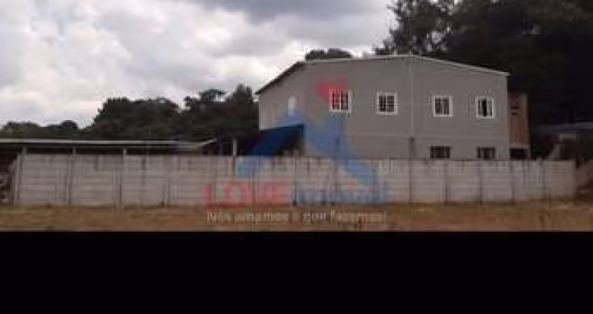 Sobrado à venda no bairro Cachoeira - São José dos Pinhais/PR