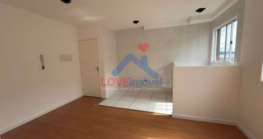 Apartamento em Jardim Iruama, Campo Largo/PR