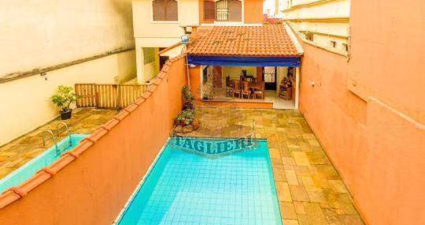 Vende-se Sobrado Tatuapé 3 Dorms, 2 Suítes, 2 Vagas churrasqueira, piscina