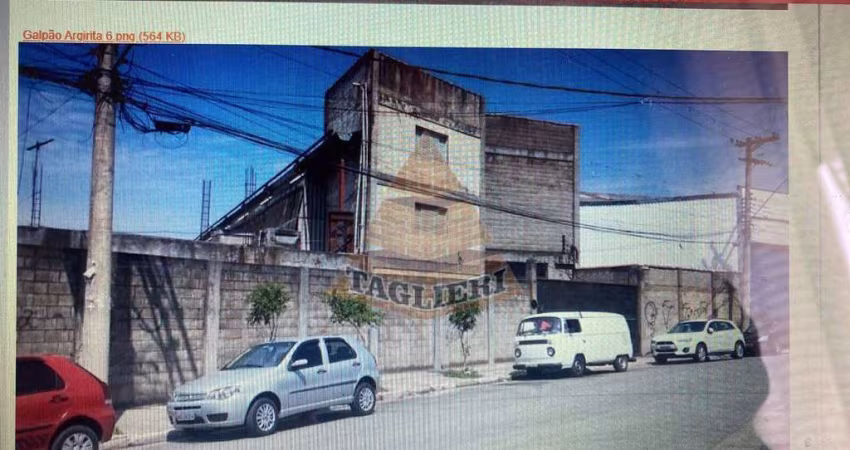 TERRENO C/ GALPÃO EDIFICADO EM CUMBICA-GUARULHOS.