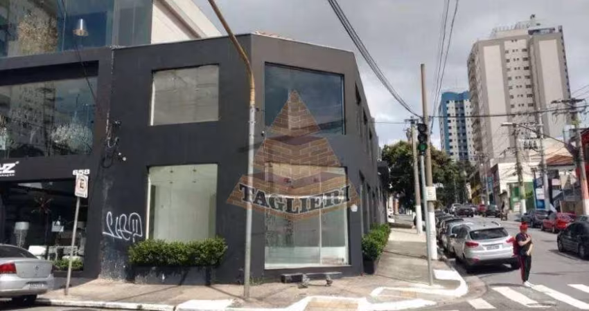 Prédio comercial para locação de esquina todo envidraçado: Tatuapé