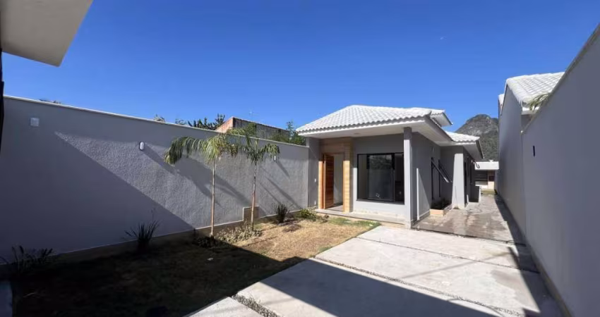 Casa com 2 quartos à venda na Rua Nossa Senhora do Carmo, 2, Itaipuaçú, Maricá