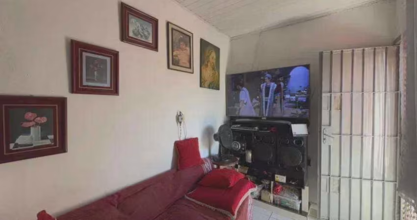 Casa com 2 quartos à venda no Centro, Americana 