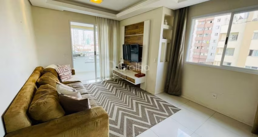 Apartamento à venda com 2 dormitórios, 1 suíte e 86m². Campinas. São José.
