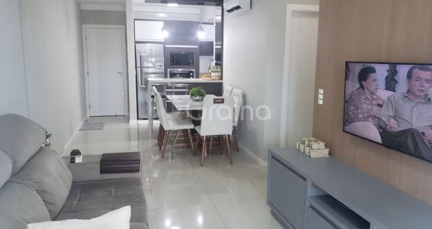 Apartamento de 68m² com 2 quartos no Canto