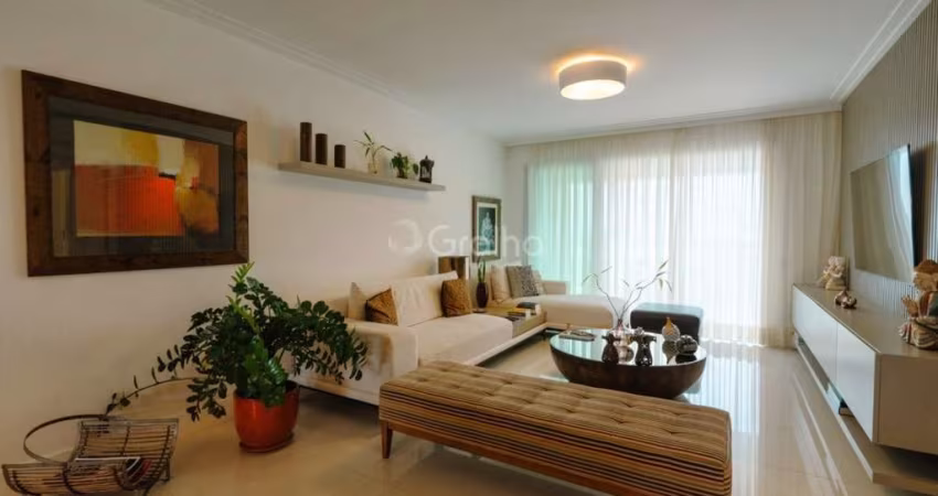 Apartamento de 168m² com 3 suítes na Agronômica