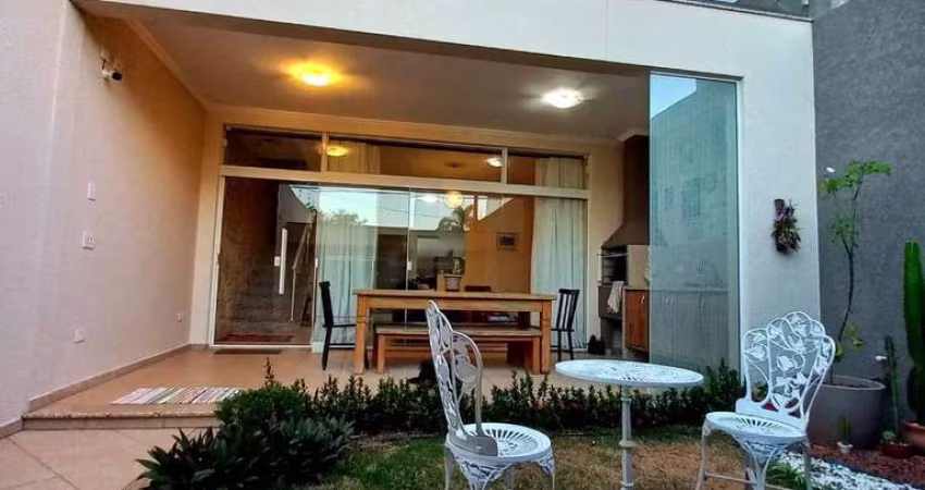 Casa com 3 quartos à venda na Rua Professora Vicentina D Arienzo, 105, Jardim Maristela, Atibaia