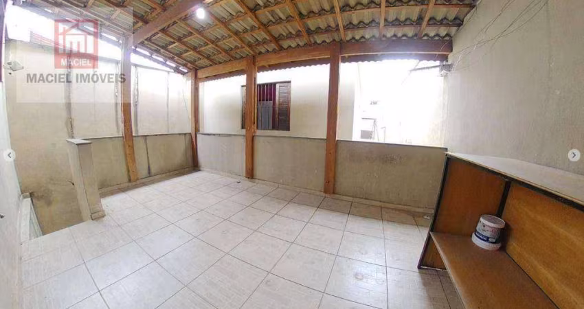 Sobrado 3 dormitórios 2 suítes com 3 vagas de garagem