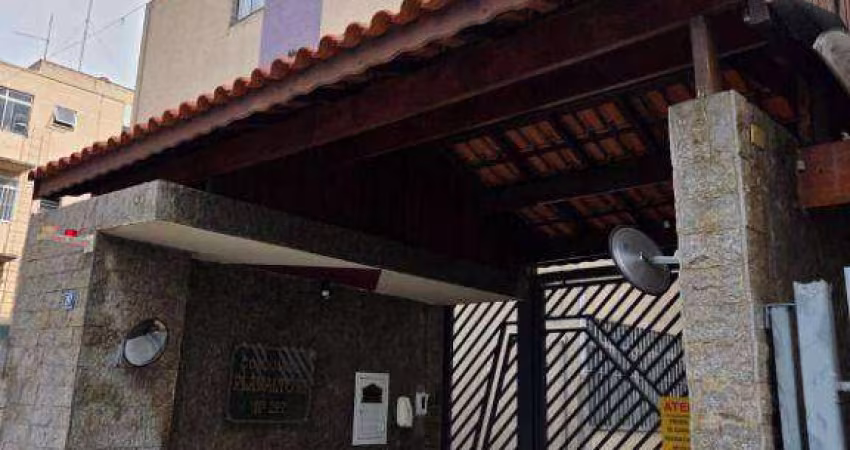 Apartamento com 2 dormitórios à venda, 62 m² por R$ 250.000 - Jardim Cocaia - Guarulhos/SP