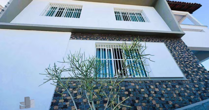 Casa em Nazareth, 3 quartos com suíte.