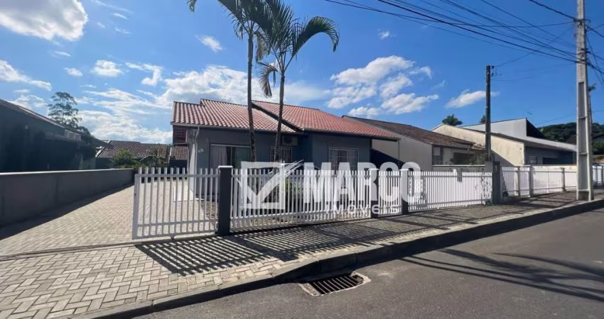 Casa com 3 quartos à venda no Rega Tres, Pomerode 