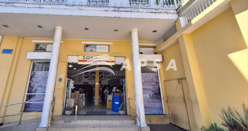 PONTO COMERCIAL NA GRAÇA. COMPOSTA POR 400M², LOJA, MEZANINO, SOBRE LOJA, 2 BANHEIROS, DEPOSITOS E 3