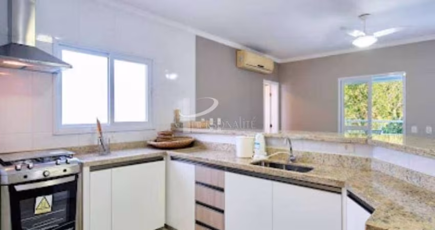 Cobertura Duplex a  Venda, Praia Grande , Ubatuba, com 178m2 3 suites,3 vagas, finamente mobiliada