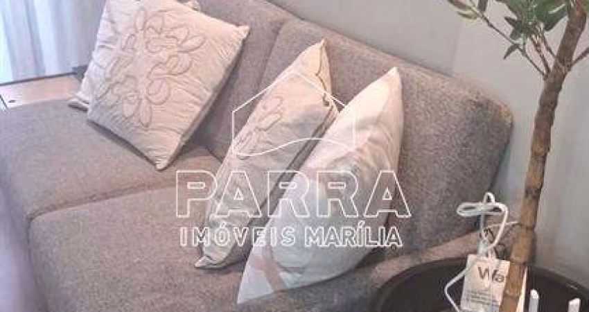VENDE-SE APARTAMENTO NO EDIFICIO CENTURY - MARILIA/SP